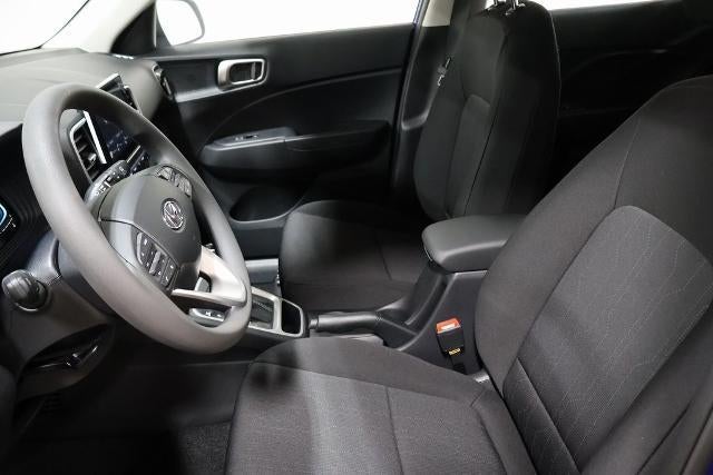 2026 Hyundai VENUE SE FWD