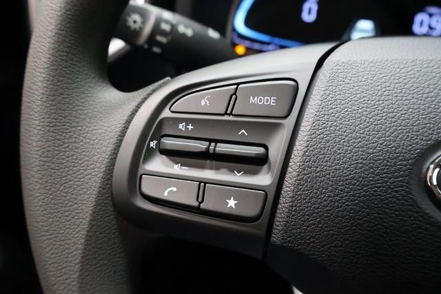 2026 Hyundai VENUE SE FWD