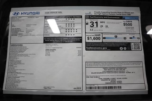 2026 Hyundai VENUE SEL FWD w/Two-Tone Roof