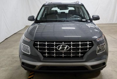 2026 Hyundai VENUE SEL FWD w/Two-Tone Roof