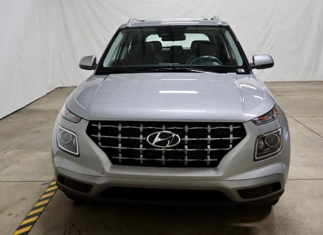 2026 Hyundai VENUE SEL FWD