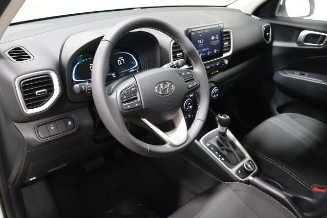 2026 Hyundai VENUE SEL FWD