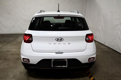 2026 Hyundai VENUE SEL FWD