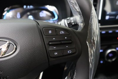 2026 Hyundai VENUE SEL FWD w/Two-Tone Roof