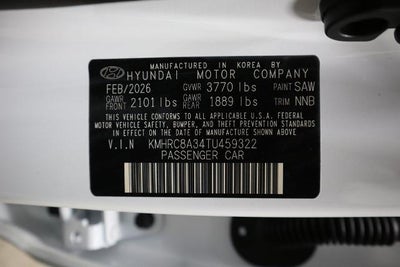 2026 Hyundai VENUE SEL FWD w/Two-Tone Roof