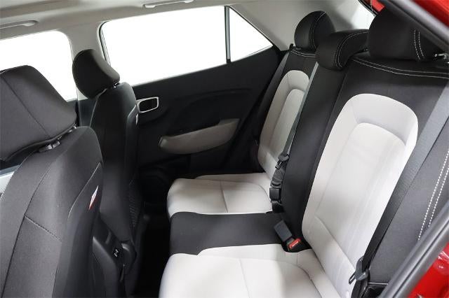 2025 Hyundai VENUE SEL IVT