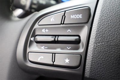 2025 Hyundai VENUE SEL IVT