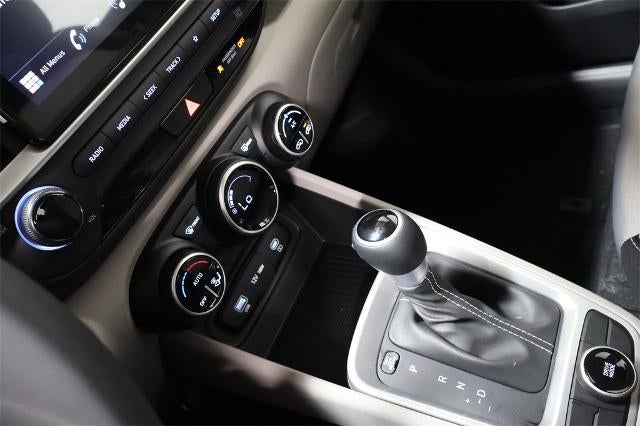 2025 Hyundai VENUE SEL IVT