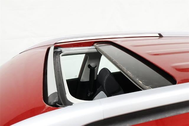 2025 Hyundai VENUE SEL IVT