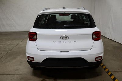2026 Hyundai VENUE SEL FWD
