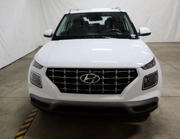 2026 Hyundai VENUE SEL FWD