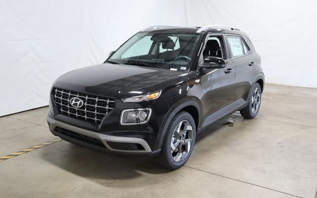 2026 Hyundai VENUE SEL FWD w/Two-Tone Roof
