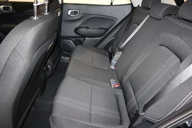 2026 Hyundai VENUE SEL FWD w/Two-Tone Roof