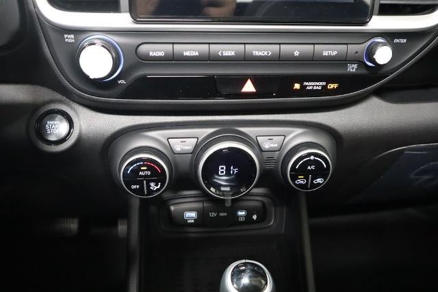 2026 Hyundai VENUE SEL FWD w/Two-Tone Roof