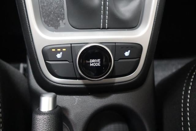 2026 Hyundai VENUE SEL FWD w/Two-Tone Roof