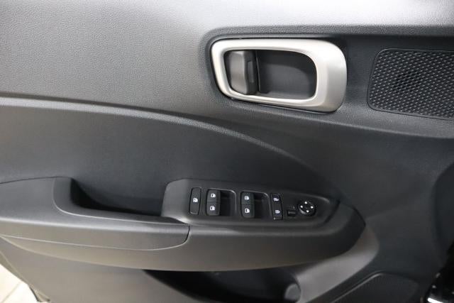 2026 Hyundai VENUE SEL FWD w/Two-Tone Roof