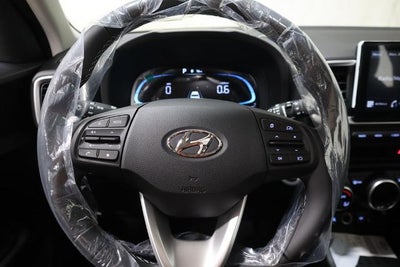 2026 Hyundai VENUE SEL FWD
