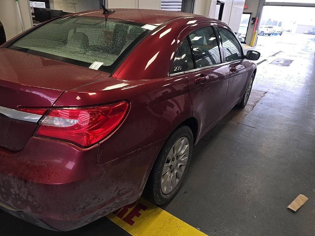 2011 Chrysler 200 LX