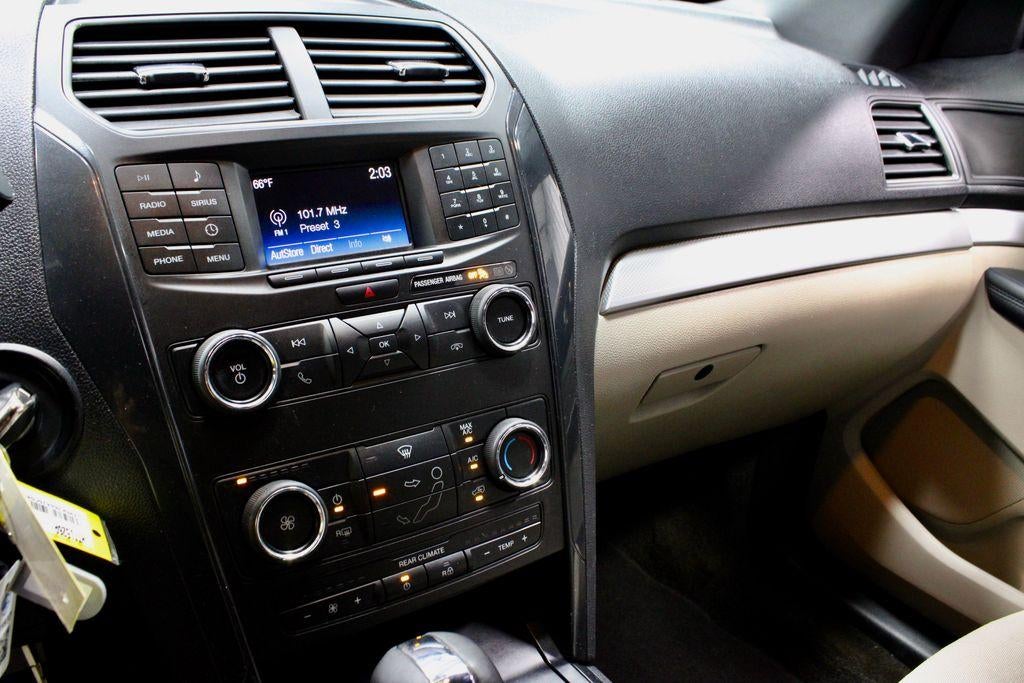2018 Ford Explorer Base