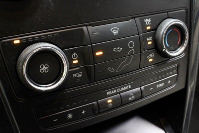 2018 Ford Explorer Base