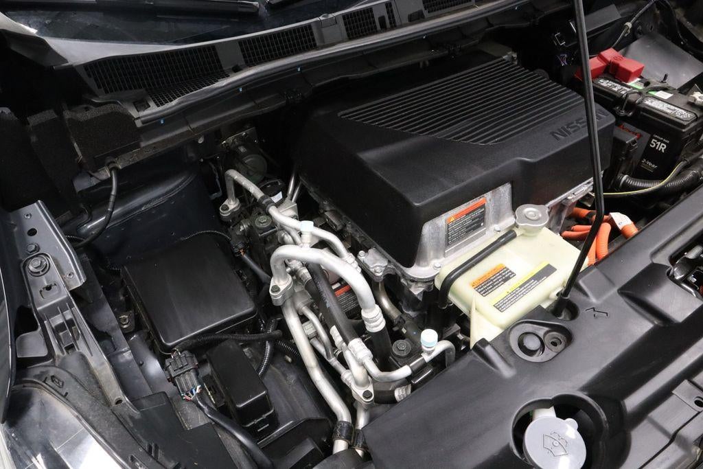 2018 Nissan LEAF SL