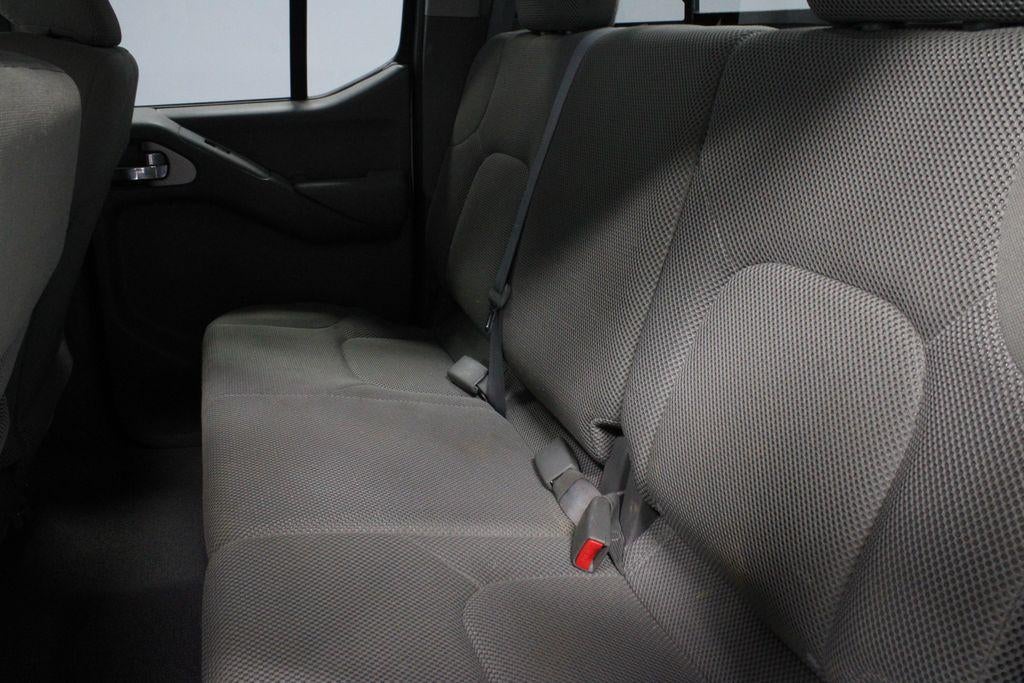 2015 Nissan Frontier SV
