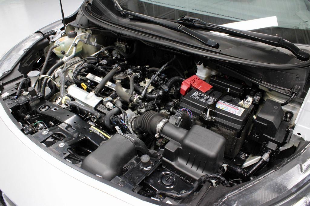 2023 Nissan Versa SR