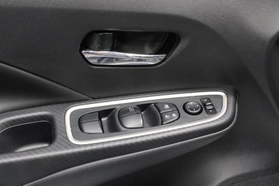 2023 Nissan Versa SR