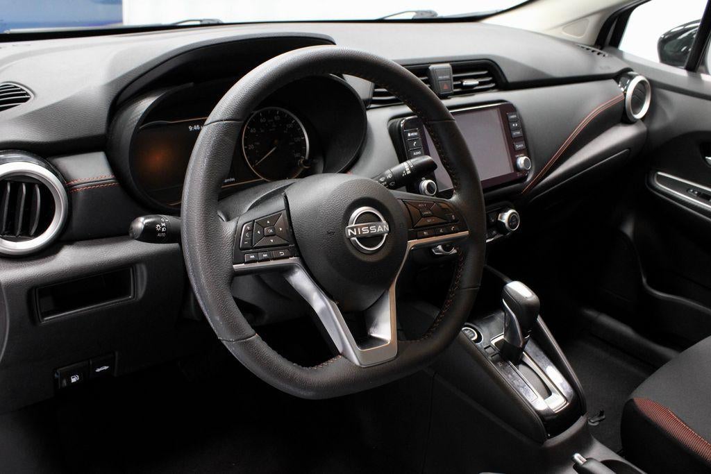 2023 Nissan Versa SR