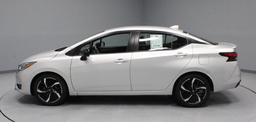 2024 Nissan Versa SR