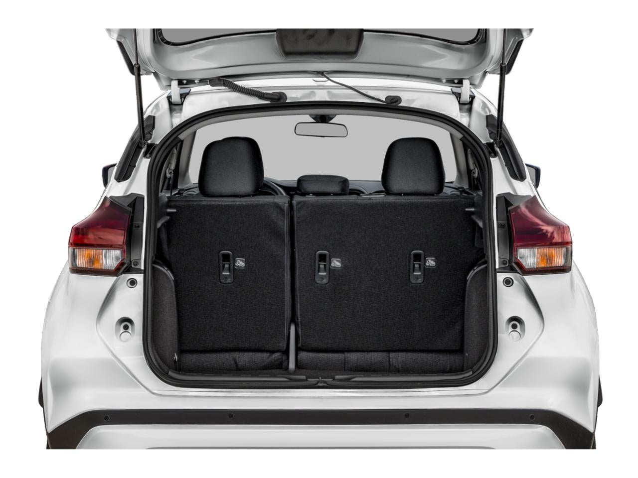 2022 Nissan Kicks S