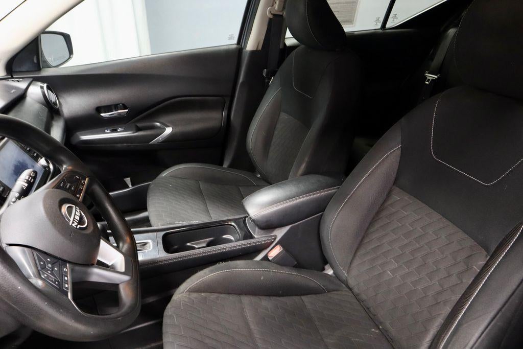 2022 Nissan Kicks SV