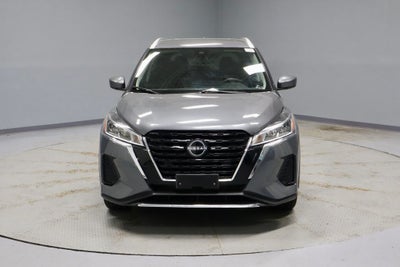 2022 Nissan Kicks SV