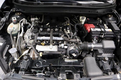 2021 Nissan Kicks SR
