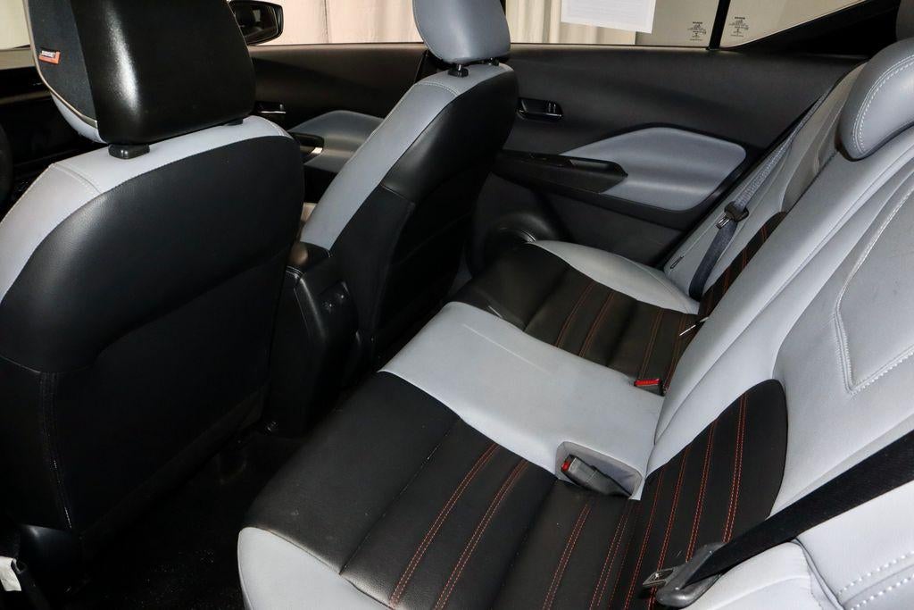 2021 Nissan Kicks SR