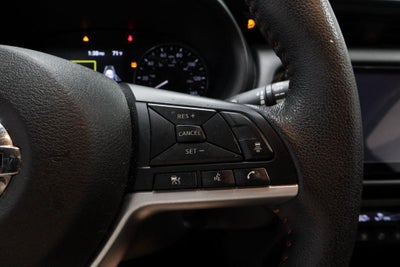 2021 Nissan Kicks SR