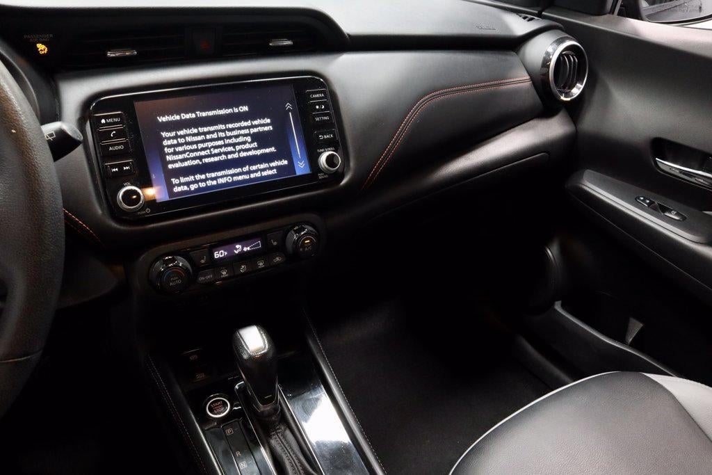 2021 Nissan Kicks SR