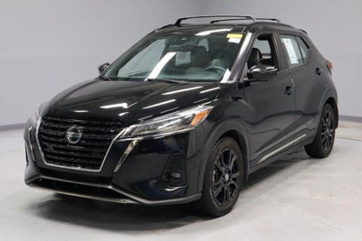 2021 Nissan Kicks SR