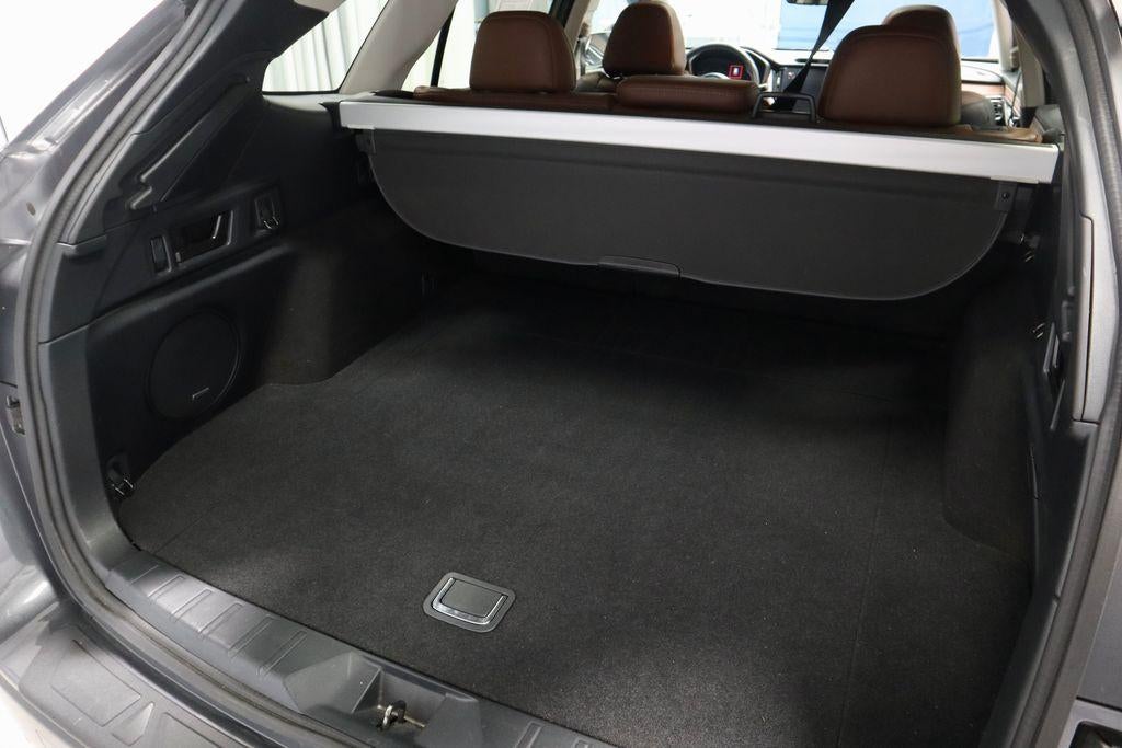 2020 Subaru Outback Touring XT