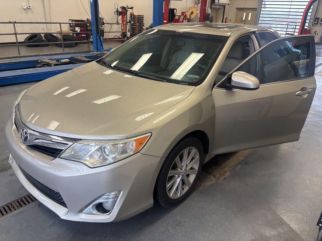 2014 Toyota Camry XLE