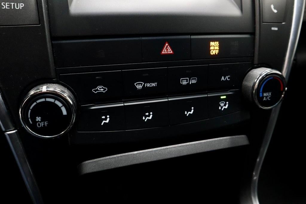 2015 Toyota Camry SE