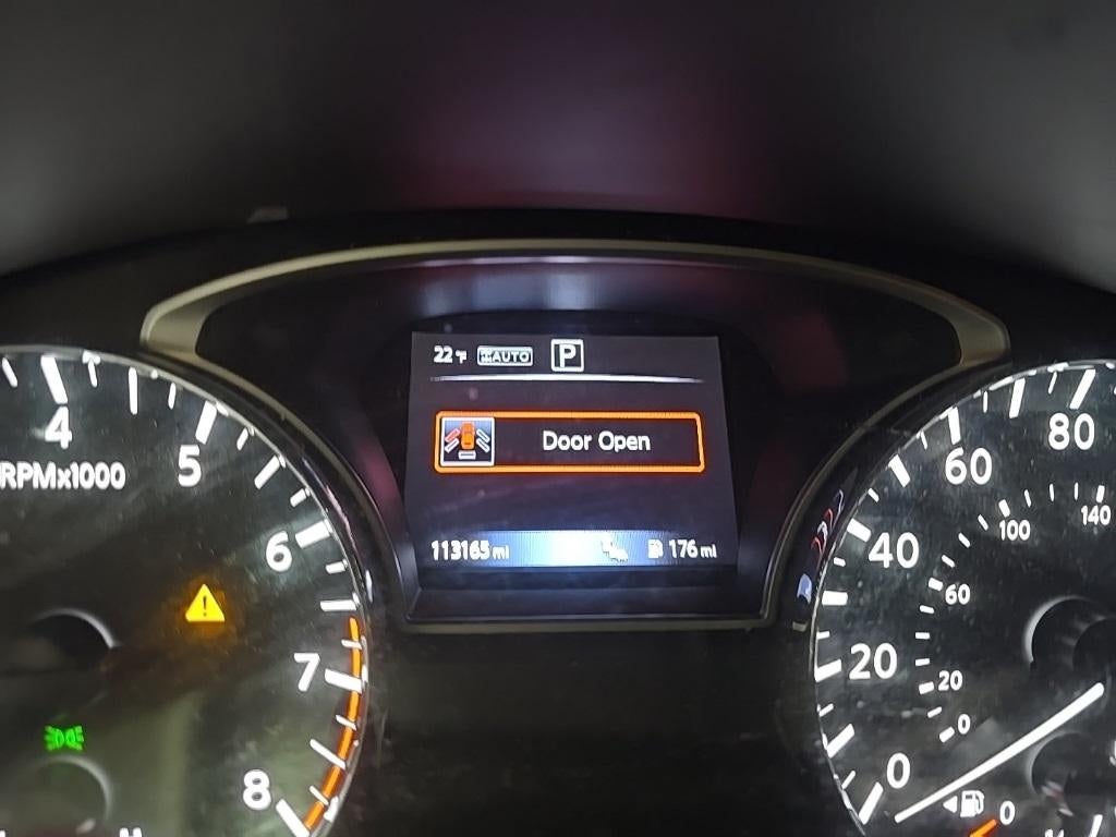 2017 Nissan Pathfinder SL