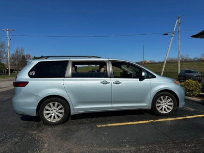 2015 Toyota Sienna XLE
