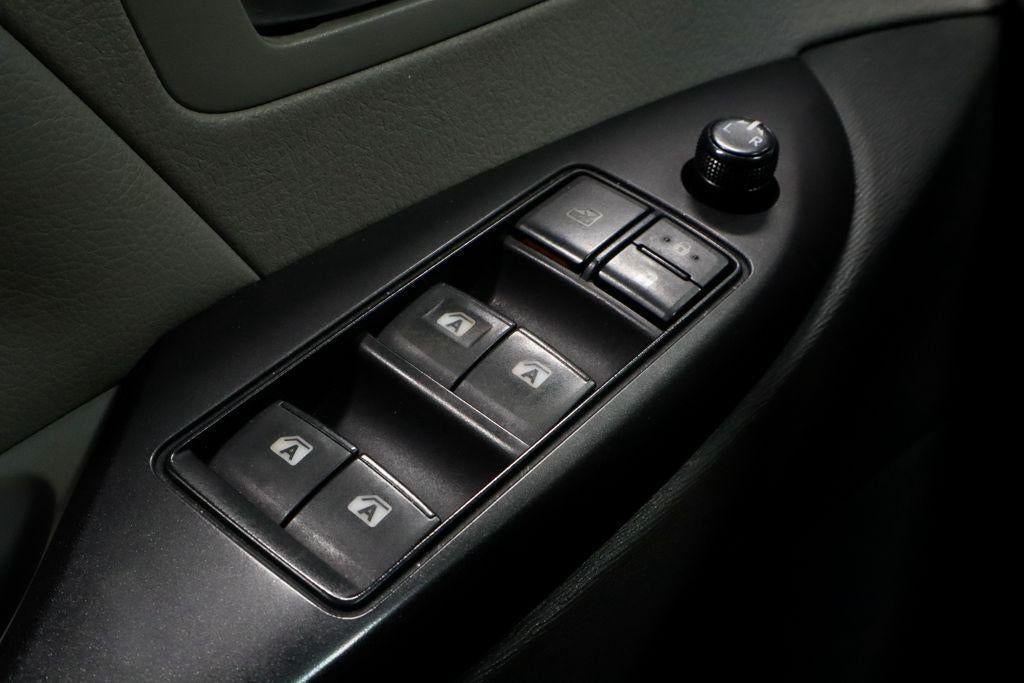 2016 Toyota Sienna LE