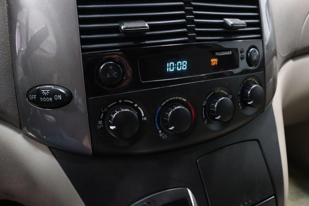 2006 Toyota Sienna LE