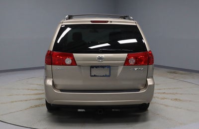 2006 Toyota Sienna LE