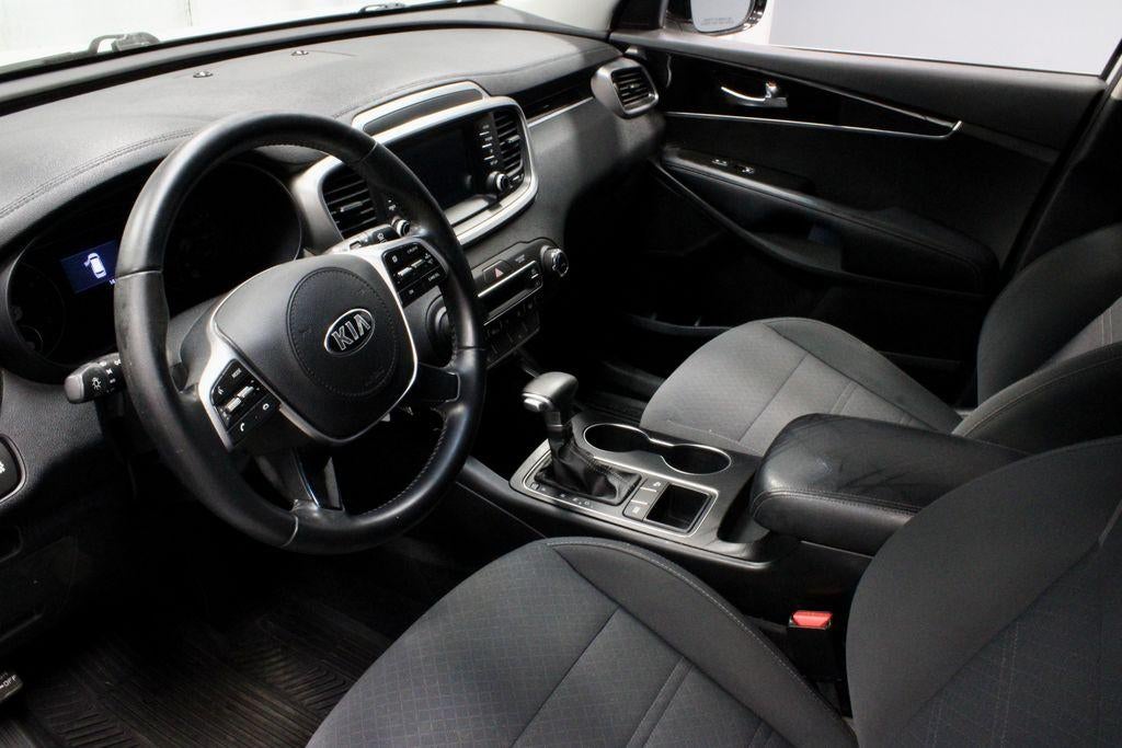 2019 Kia Sorento S V6