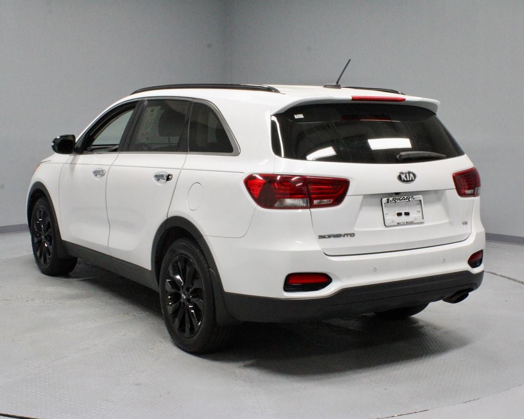 2019 Kia Sorento S V6