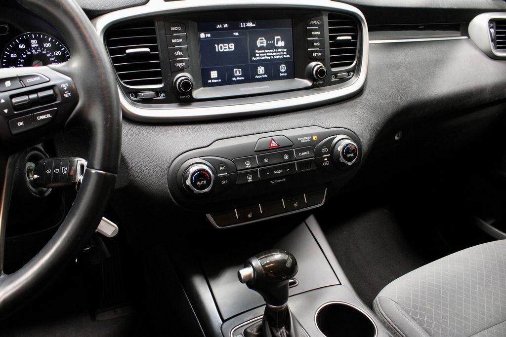 2018 Kia Sorento LX