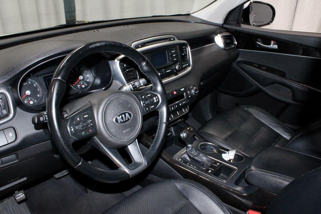 2016 Kia Sorento EX